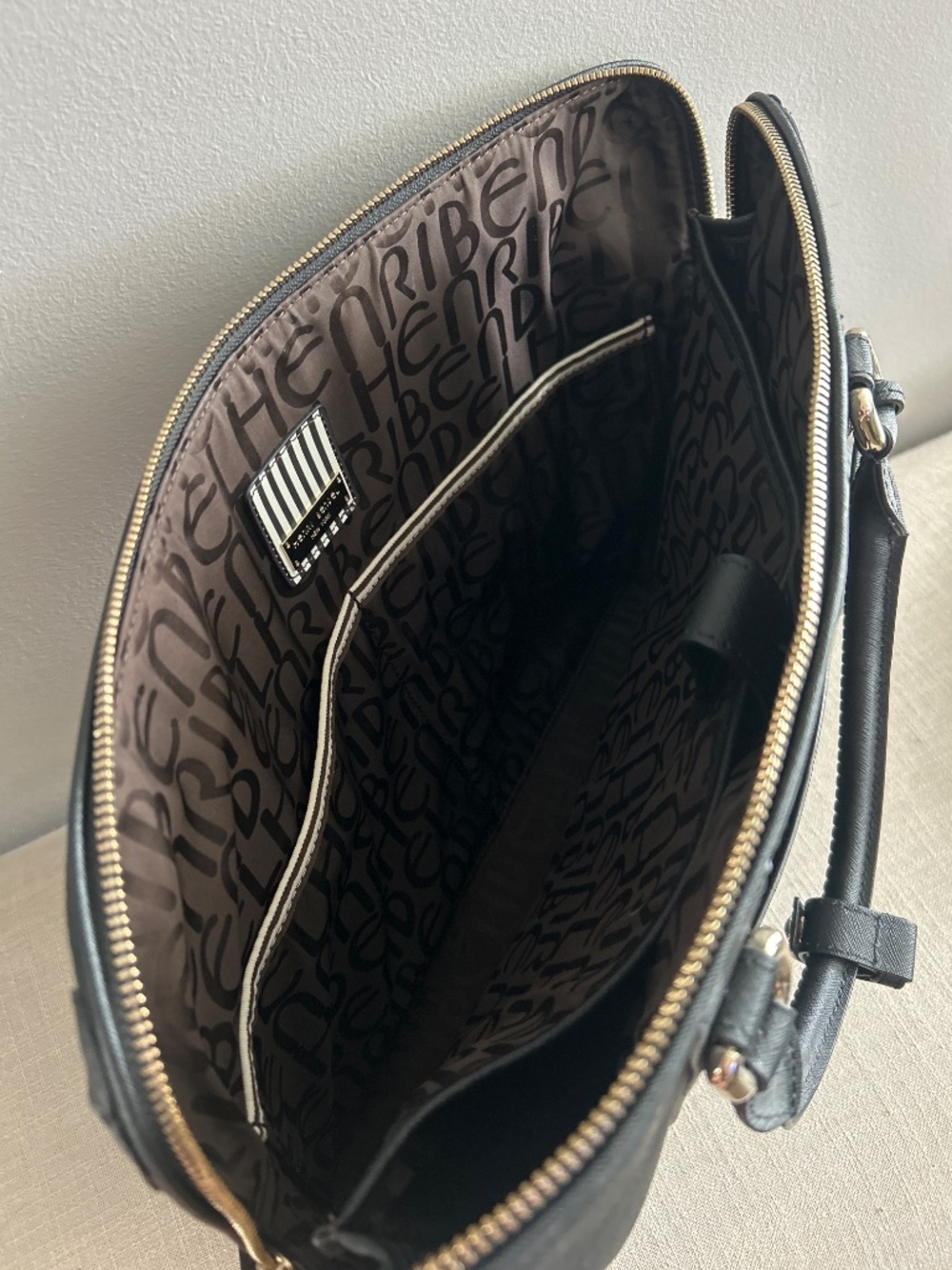 Henri Bendel Black Leather Laptop Bag / Business Tote - Picture 4 of 6